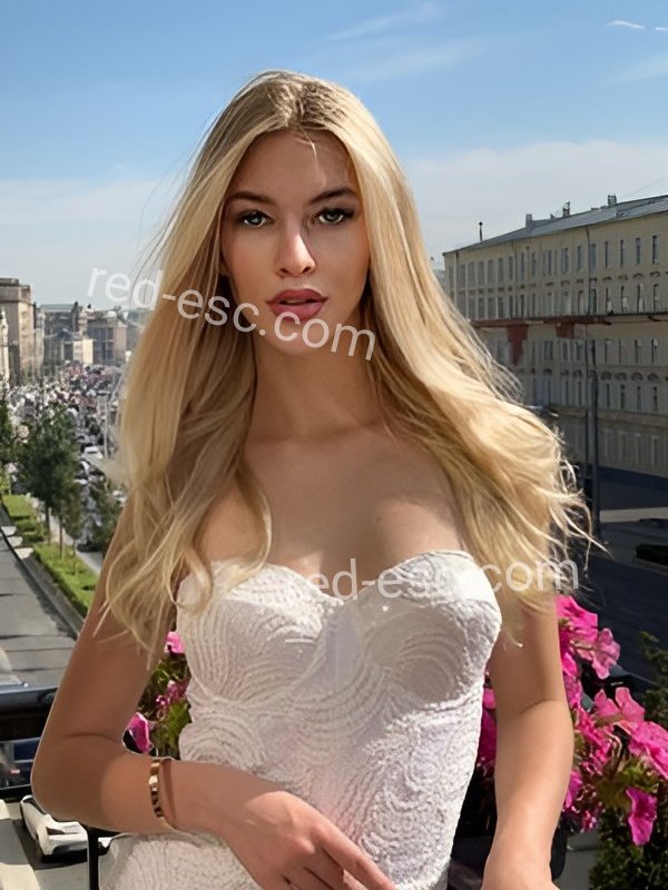 Лера — Москва