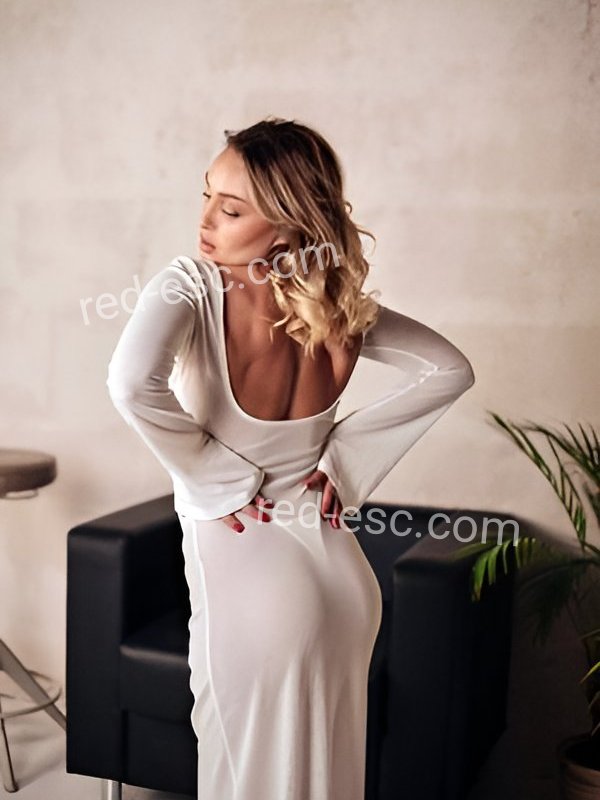 Лера — Москва