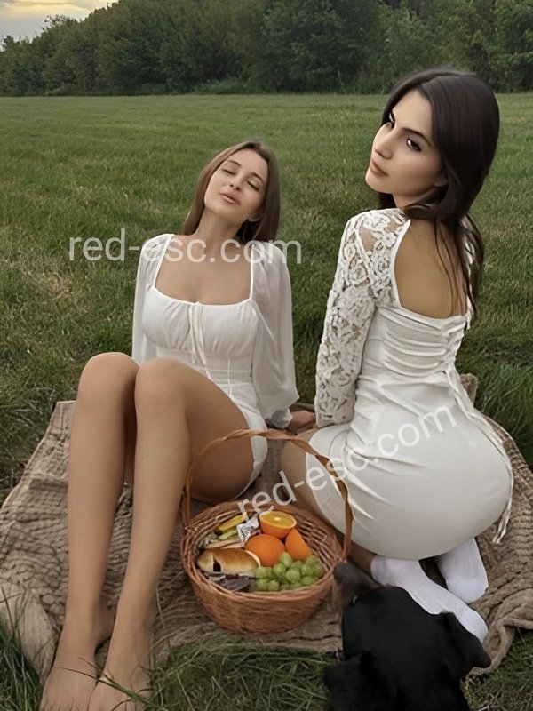 Малышки — Москва
