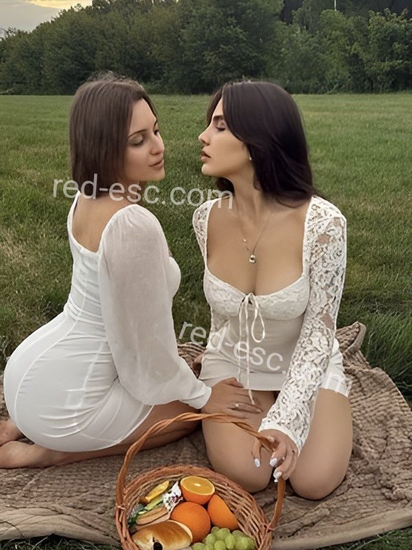 Малышки — Москва
