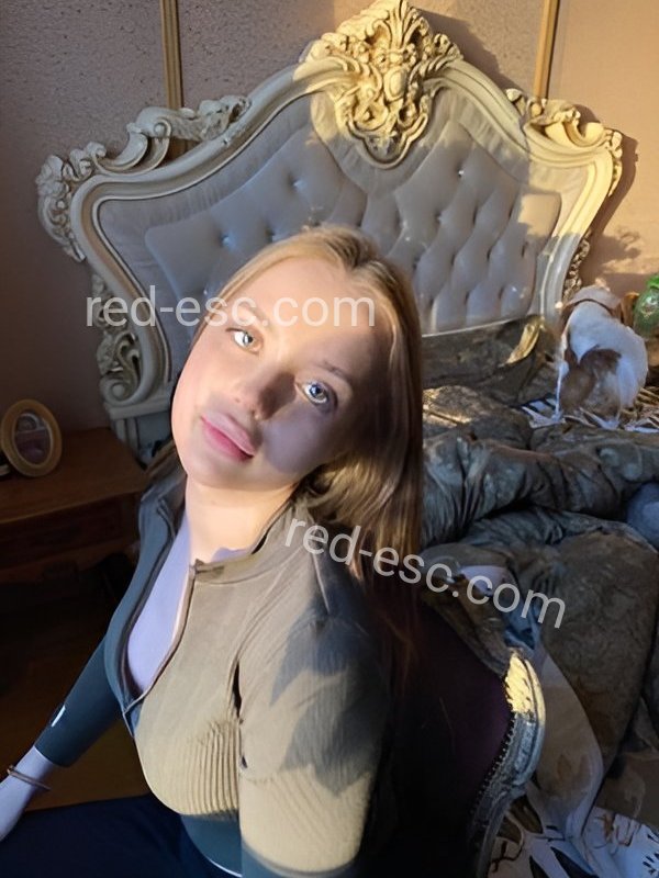 Юля — Москва